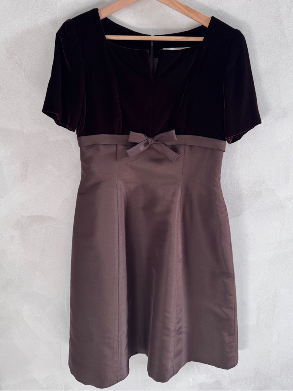 Oscar de la Renta - Vintage Velvet & Satin Cocktail Dress - Size 10